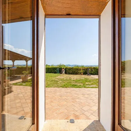 Relax E Pace Panorama Giardino Privato Wifi Ac 아파트